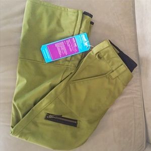 Neff women’s Erica snowboard pants shred fit small NWT olive outerwear